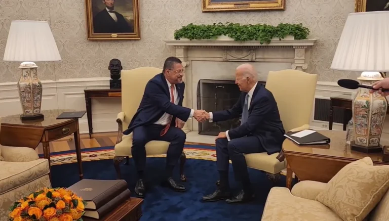 Presidente Rodrigo Chaves se Reúne con Biden Diálogo Bilateral